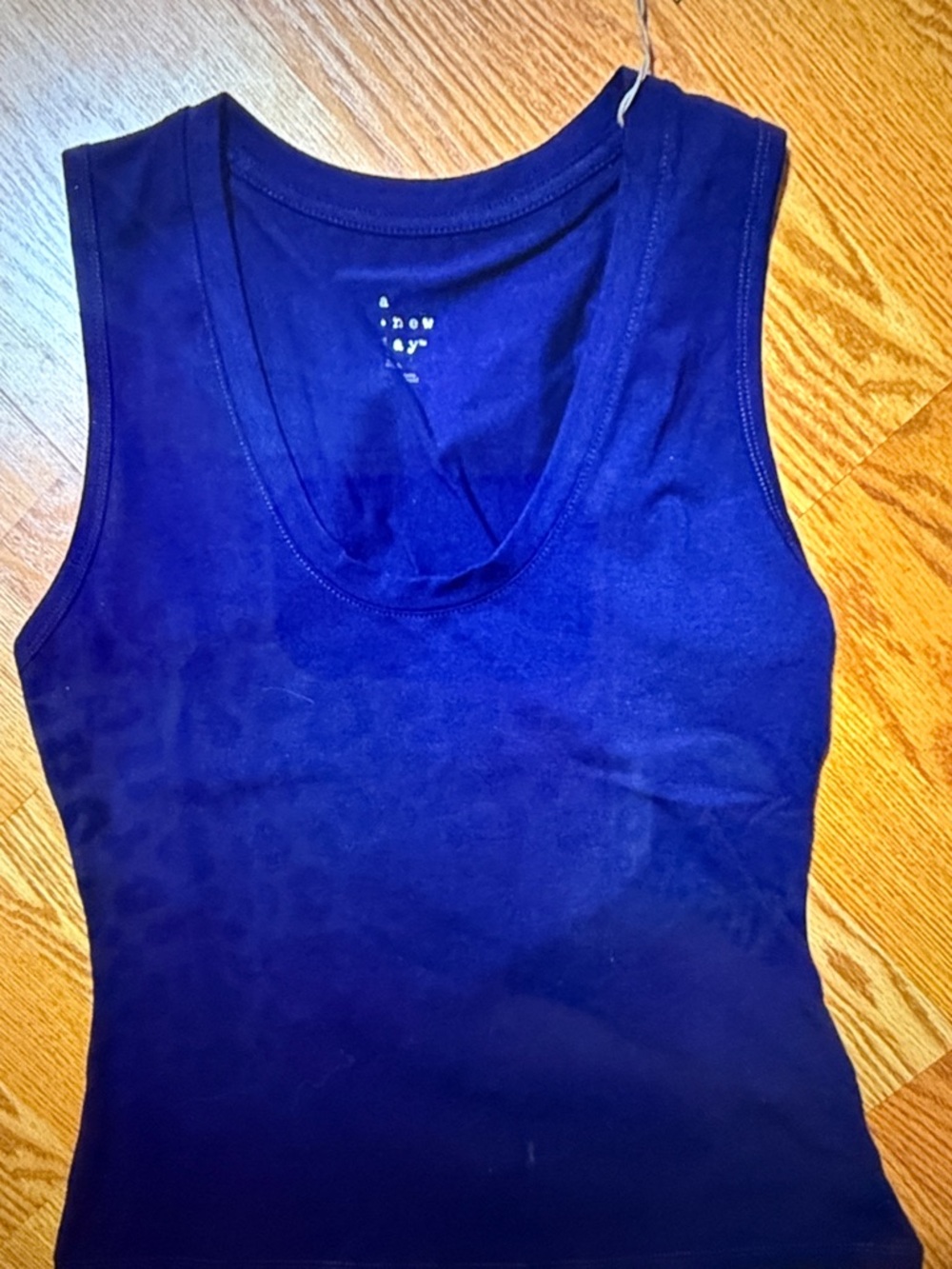 ❣️5|$25❣️Last 2 a new day Deep Navy Scoop Neck Tank Top